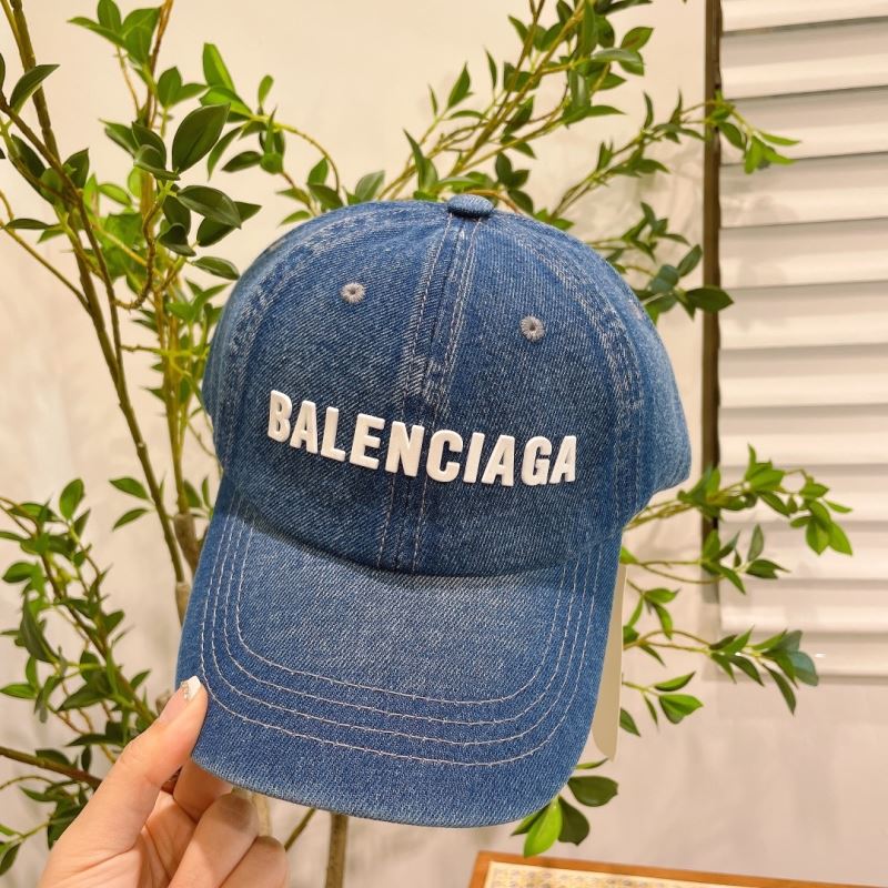 BALENCIAGA